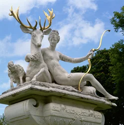 Diane de Poitiers (1499-1566) jako Diana dosiadająca jelenia